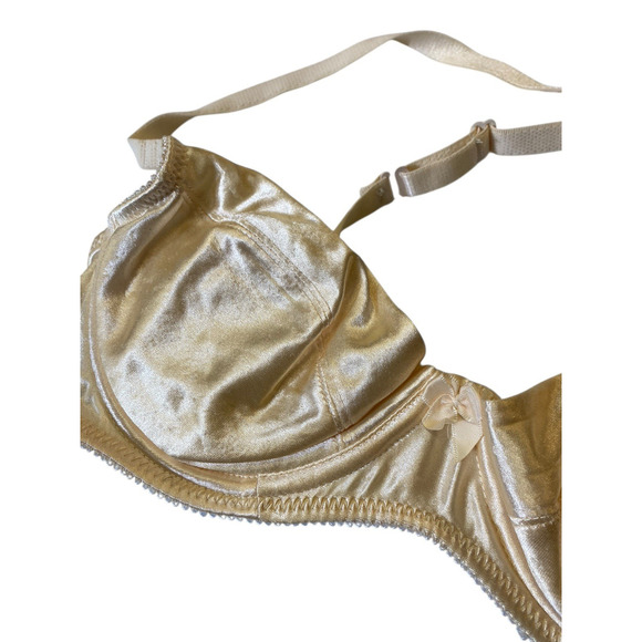 1960s 1970s Adonna Bra Dream Maker 36 B Satin Shiny Cream White Vintage Lingerie - Picture 3 of 9